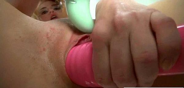  Crazy Things Fill Wet Holes Of Lovely Wild Girl video-29